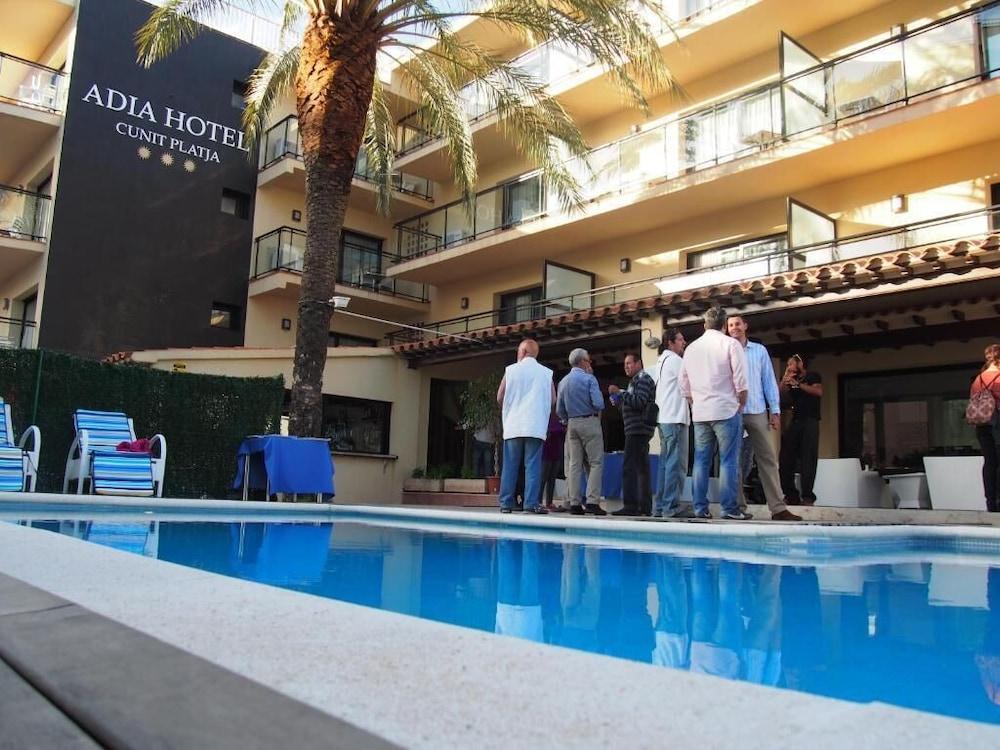 Adia Hotel Cunit Playa المظهر الخارجي الصورة