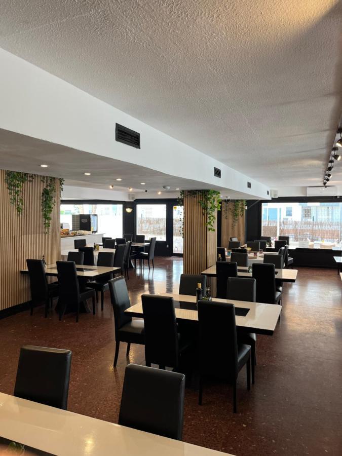 Adia Hotel Cunit Playa المظهر الخارجي الصورة