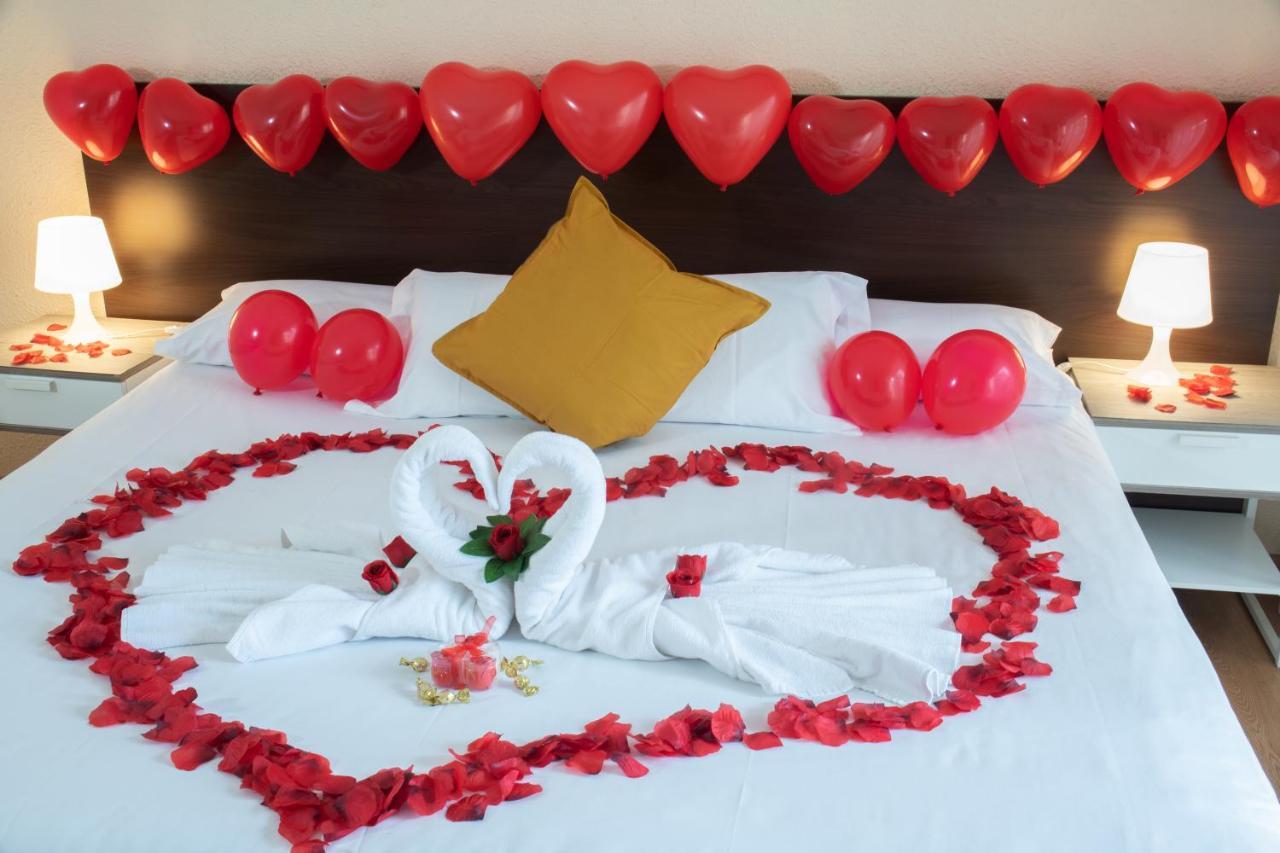 Adia Hotel Cunit Playa المظهر الخارجي الصورة